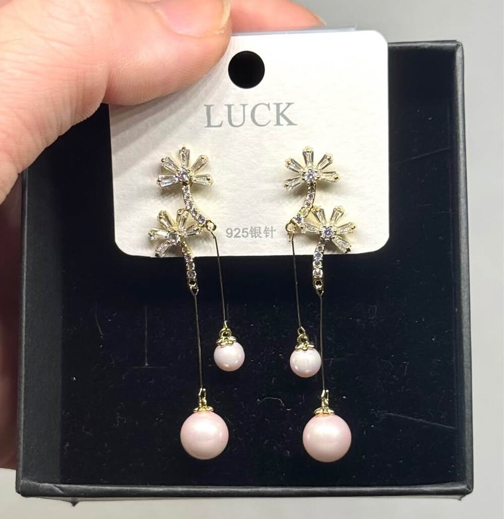 NEW 925 Post Dainty Pearl Drop Floral Earrings